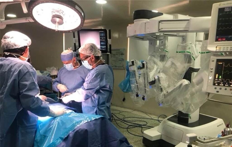 Dr. Ruben Luna 1
